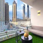 Cozy Studio Steps From Dubai Mall & Burj Khalifa