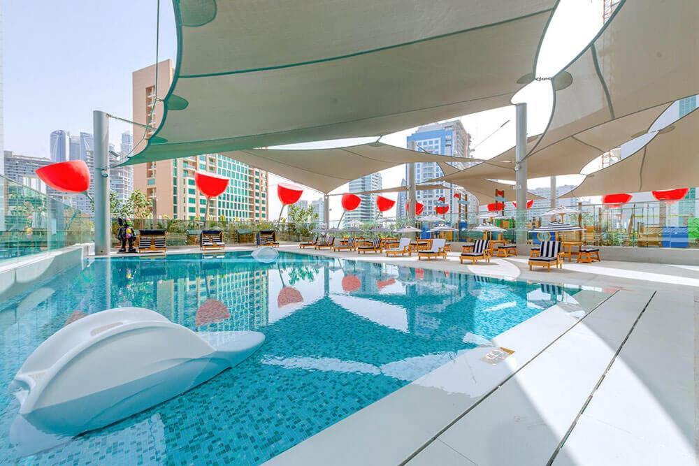 Cozy Steps From Mall & Burj Khalifa Apartment *
