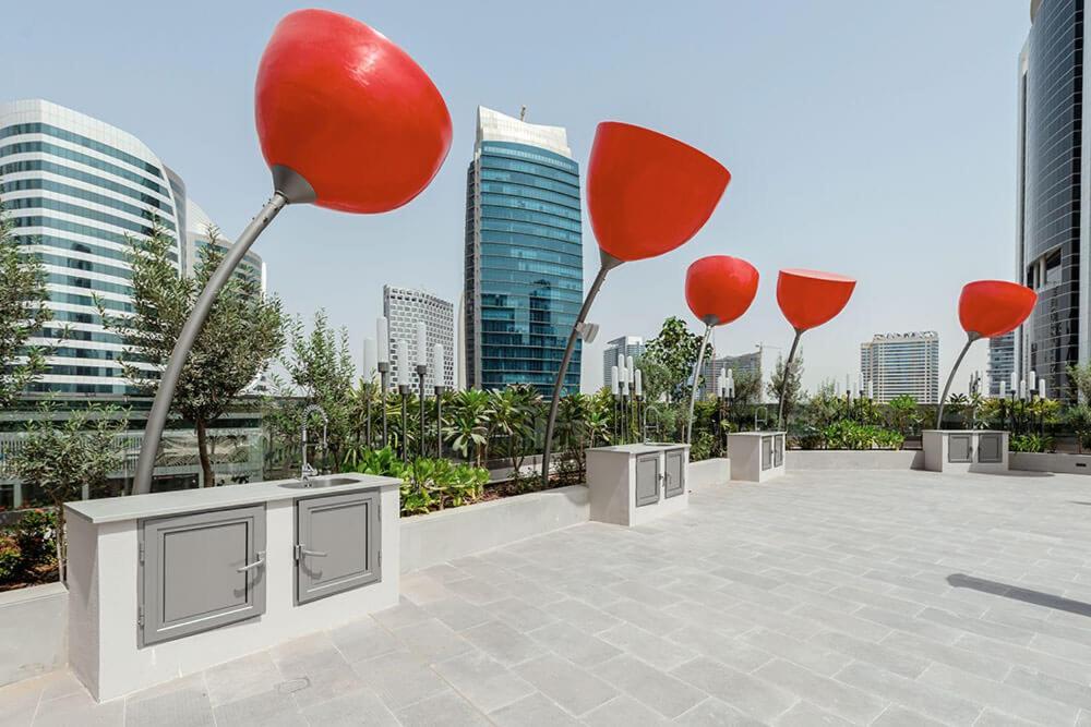 Cozy Steps From Mall & Burj Khalifa Apartment *