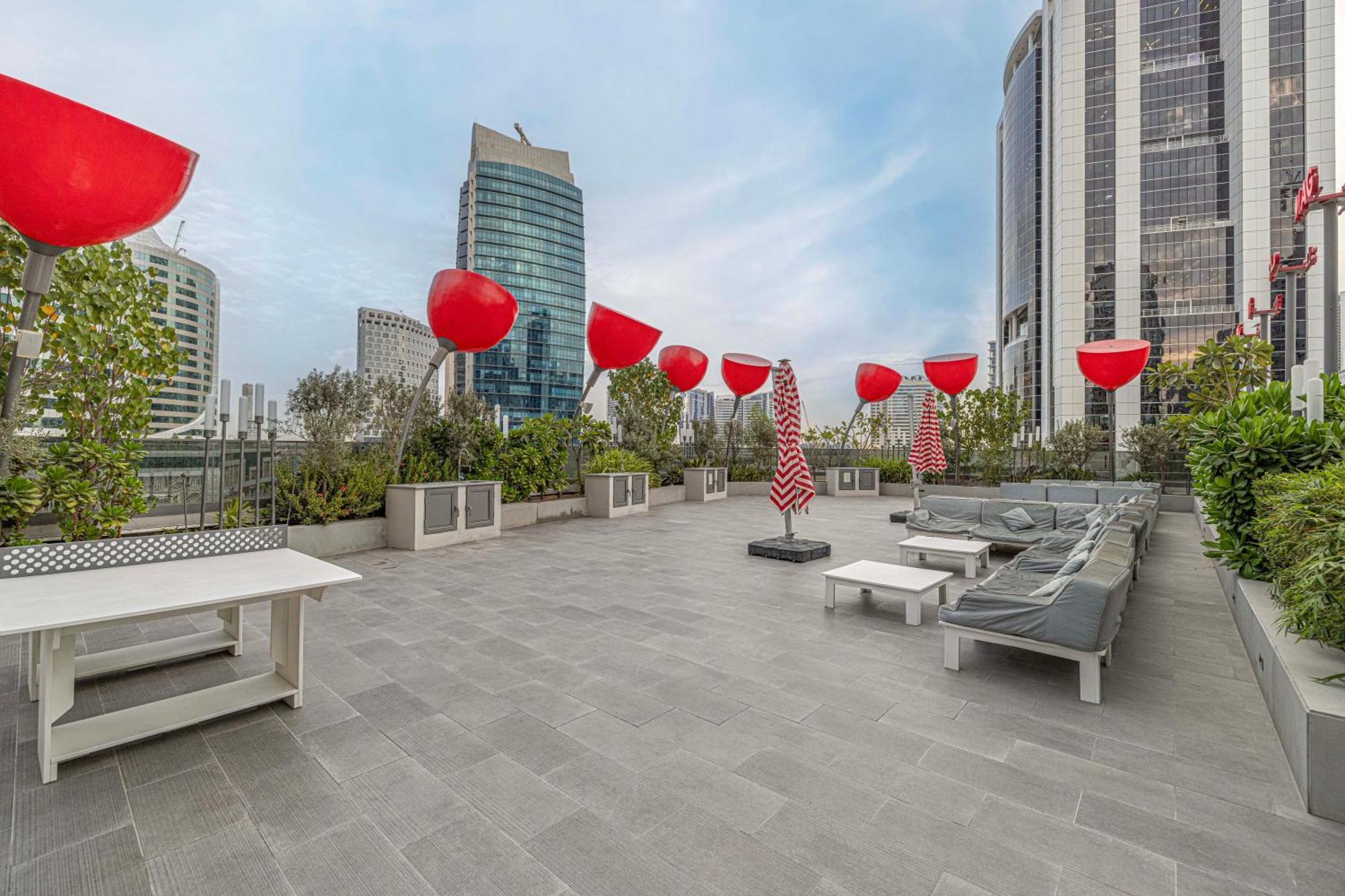 Apartment Cozy Steps From Mall & Burj Khalifa *