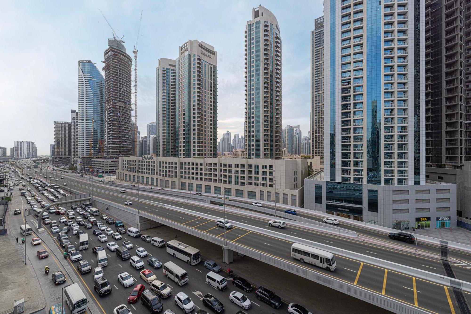 Cozy Steps From Mall & Burj Khalifa Apartment